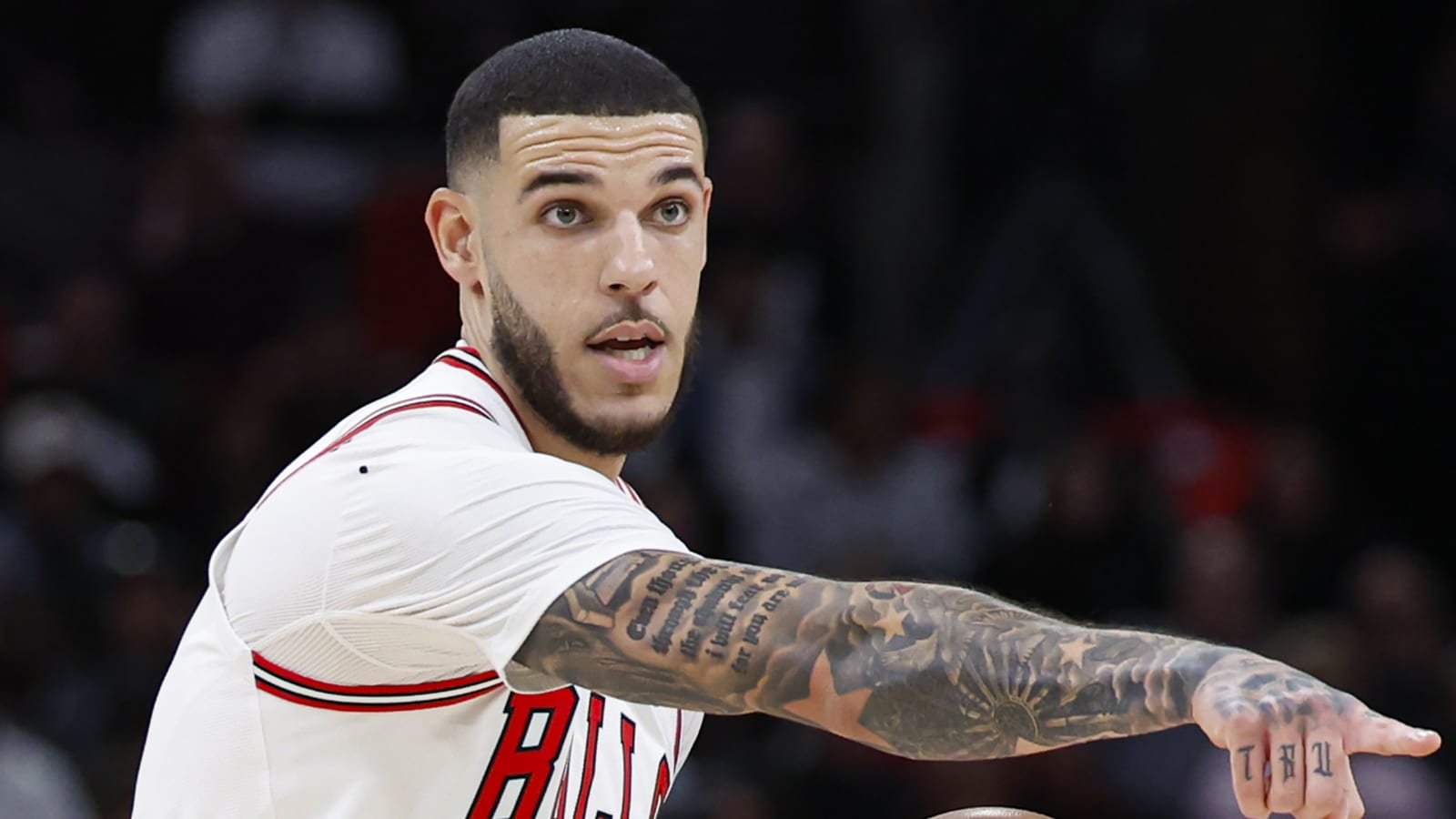 Lonzo Ball cambia de aires: destino Cleveland, rumbo inverso para Isaac Okoro