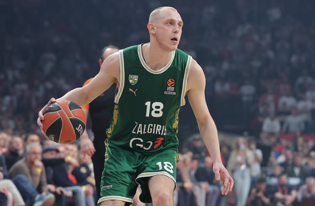 Alen Smailagić, a un paso de reforzar el juego interior de la Virtus Bologna