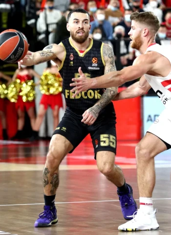 [2-2] El Mónaco quiere seguir peleando (78-77)