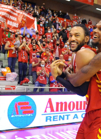 El UCAM Murcia lo borda ante el Urbas Fuenlabrada (99-76)
