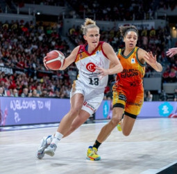 Zaragoza sabe sufrir, desactiva a Valencia y buscará ser campeona en casa (59-74)