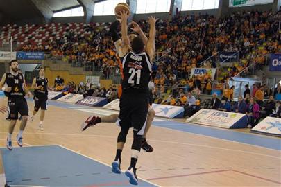 Cuartos LEB Oro, Melilla, San Pablo y Peñas Huesca, imparables