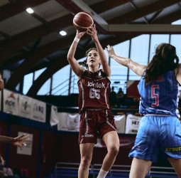 Lointek Gernika sella la clasificación para los Playoffs