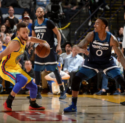 Los Nuggets superan a los Knicks y Durant lidera a los Warriors