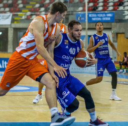 Clínica Sur-Aspasia Valladolid y TAU Castelló dejan claras sus intenciones