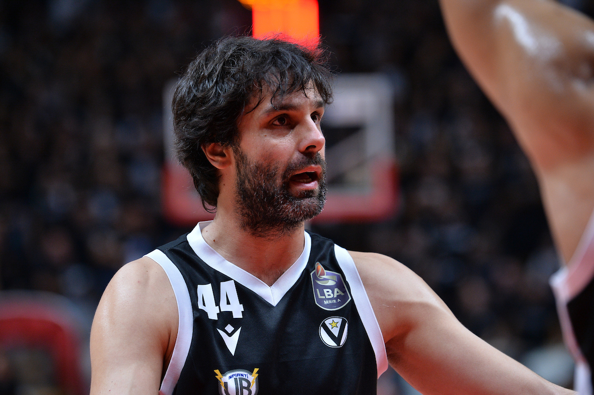La Virtus Bolonia apuesta por la continuidad de su linea exterior