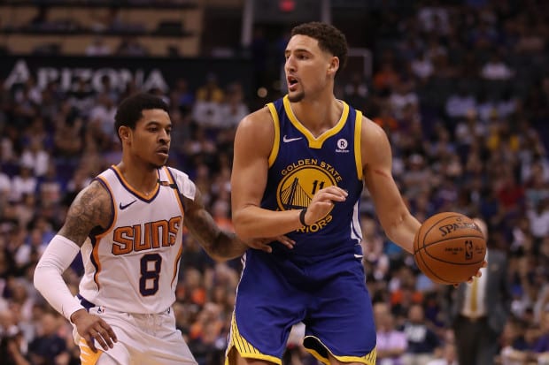 Mitchell lidera para Jazz y los Warriors superan a los Suns