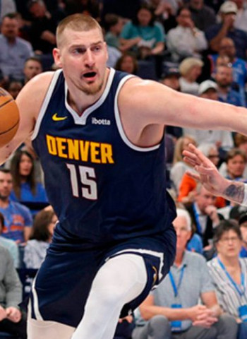 Nikola Jokic rechaza la renovación y deja en vilo su futuro en Denver