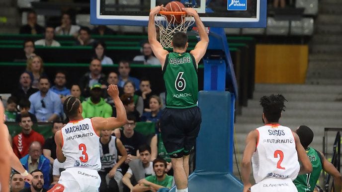 El Divina Seguros Joventut sella la permanencia tras una contundente victoria contra el ICL Manresa (100-66)