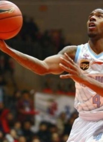 Darius Adams, opción real para el KK Buducnost?