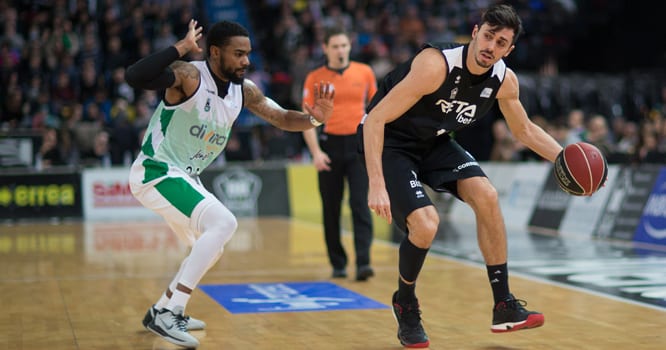 Derrota del Divina Seguros Joventut en Miribilla (99-74)