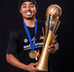Brandon Taylor renueva con Virtus Bologna y debutará en la Euroliga