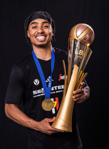 Brandon Taylor renueva con Virtus Bologna y debutará en la Euroliga