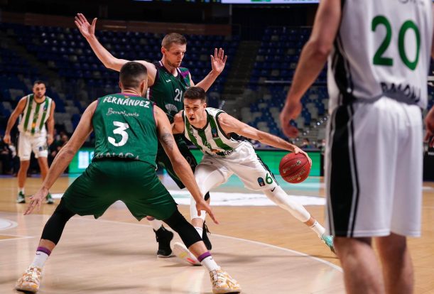 Estreno del Unicaja con derrota ante el Joventut en el Top 16 (86-95)