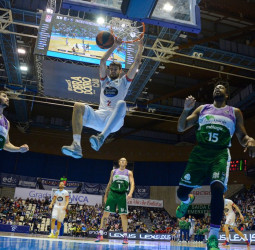Dragan Bender sufre una lesión en el ligamento cruzado anterior de su rodilla izquierda