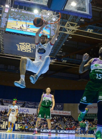 Dragan Bender sufre una lesión en el ligamento cruzado anterior de su rodilla izquierda