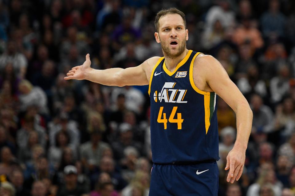 Utah Jazz y los Angeles Lakers mantienen las conversaciones por Bojan Bogdanovic