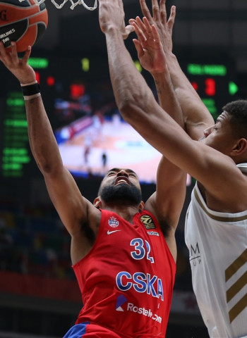 El Real Madrid no puede ampliar su racha europea en Moscú (60-55)