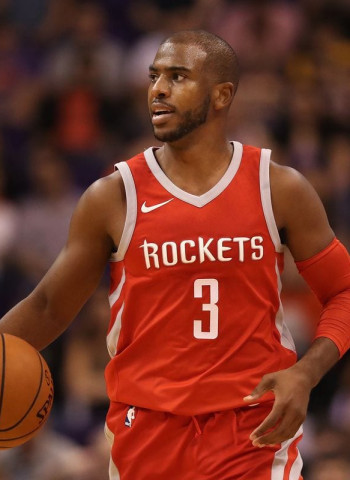 Gordon y Paul vitales para los Rockets, los Spurs remontan ante los Kings