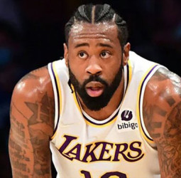 Los Philadelphia Sixers quieren a DeAndre Jordan