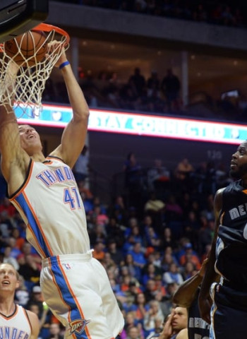 El Armani Milan se refuerza con el interior Kaleb Tarczewski