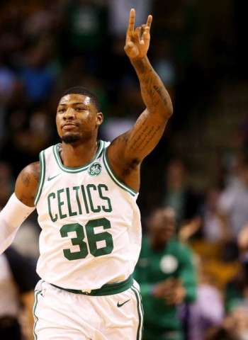 Dos jugadores de los Lakers y Marcus Smart elevan a 14 los positivos por coronavirus en la NBA