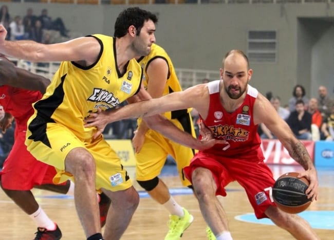 El Olympiacos sufre ante el AEK, el Panathinaikos fácil ante el Trikalla