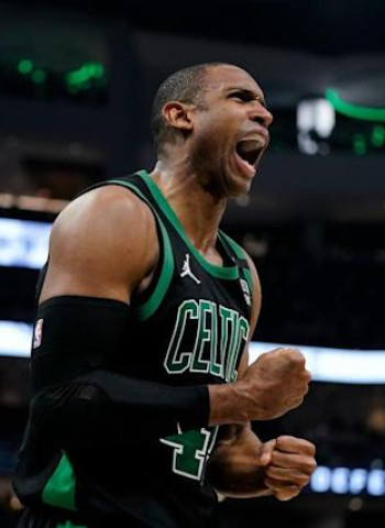 [2-2] Entre Horford y Tatum se llevan el partido (116-108)