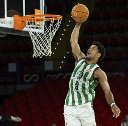 Bàsquet Girona apunta a Mark Hughes como refuerzo exterior