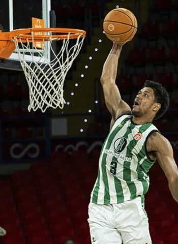 Bàsquet Girona apunta a Mark Hughes como refuerzo exterior