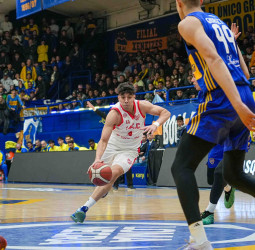 Finales LNB: Instituto se llevó el primero