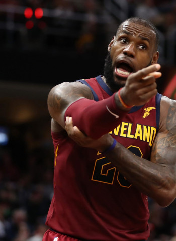 Imparable LeBron, McCollum lidera y la conexión Beasley - Lee tumba a los Thunder 