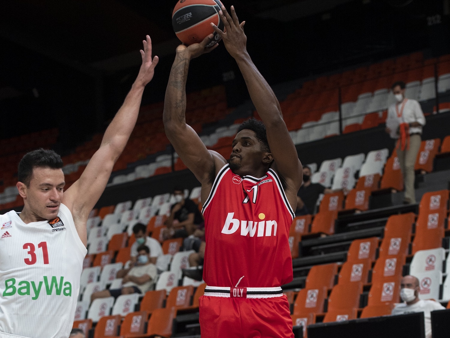 Olympiacos recupera sensaciones a costa del Bayern Munich (82-68)
