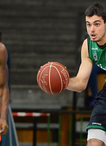 Cambio de actitud del Joventut que aguanta el pulso al Valencia Basket hasta el último segundo (86-84)