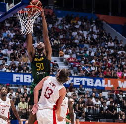 Brasil da la sorpresa al vencer a Canadá (65-69)