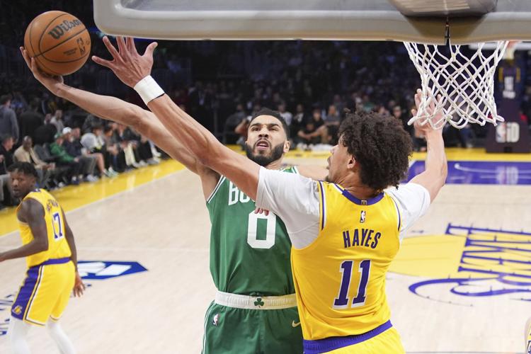 Cómoda victoria de los Lakers sobre los Boston Celtics, 96-117