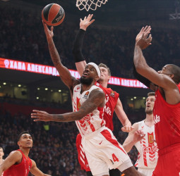 Lorenzo Brown, en el punto de mira del Olympiacos