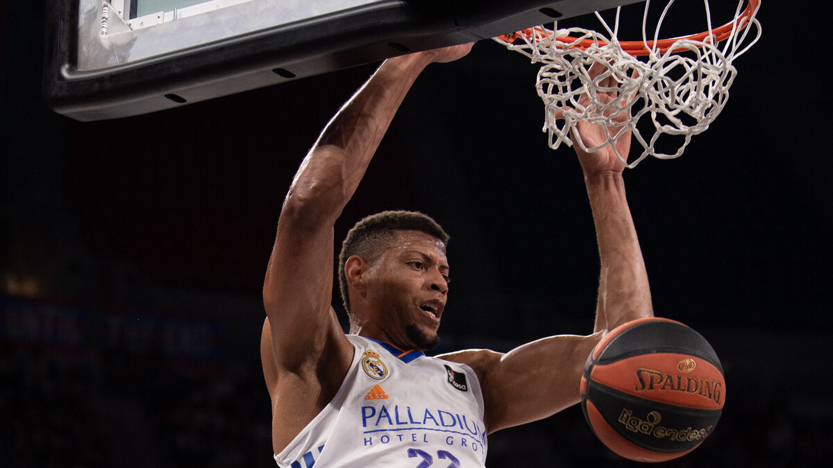 Real Madrid, a la final de la Liga (77-85)