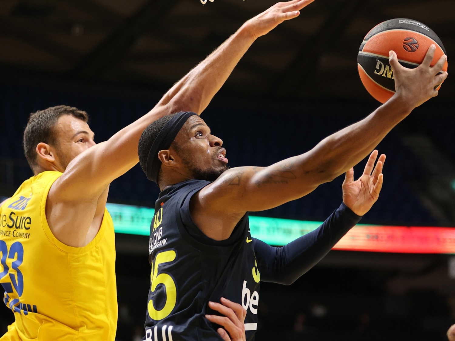 El Fenerbahce asalta Tel Aviv (65-75)