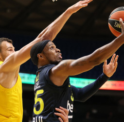 El Fenerbahce asalta Tel Aviv (65-75)
