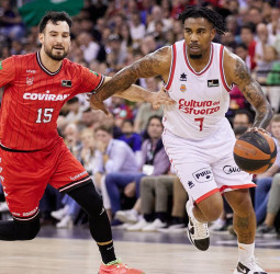 El Valencia Basket se impone al final en Granada, 81-88