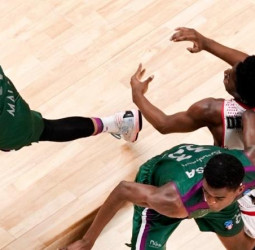 Agridulce despedida de la Eurocup del Unicaja (89-98)