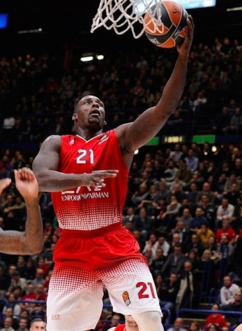El Barcelona y Rakim Sanders llegan a un acuerdo por una temporada