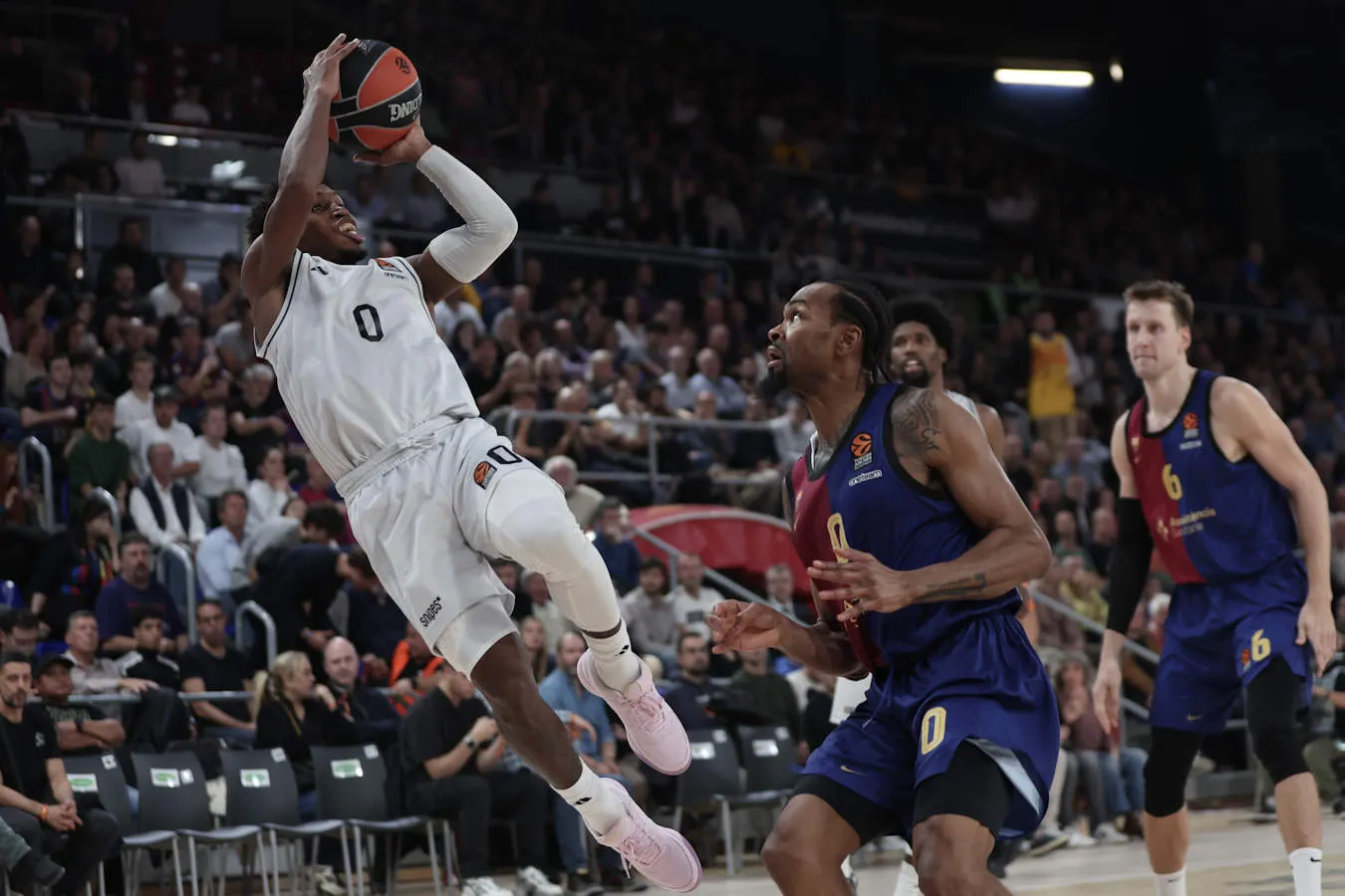 TJ Shorts rechaza una oferta del Barcelona