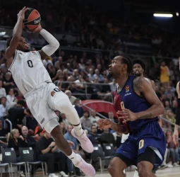 TJ Shorts rechaza una oferta del Barcelona