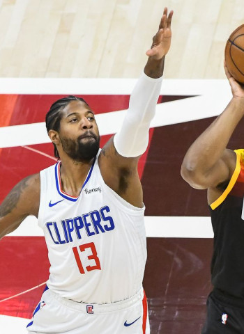 Los Jazz mantienen la delantera sobre los Clippers (117-111) [2-0]