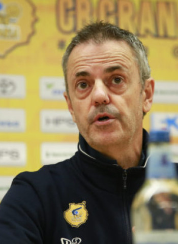 Porfi Fisac: «Tenemos que tener máxima ambición por pelear cada balón»