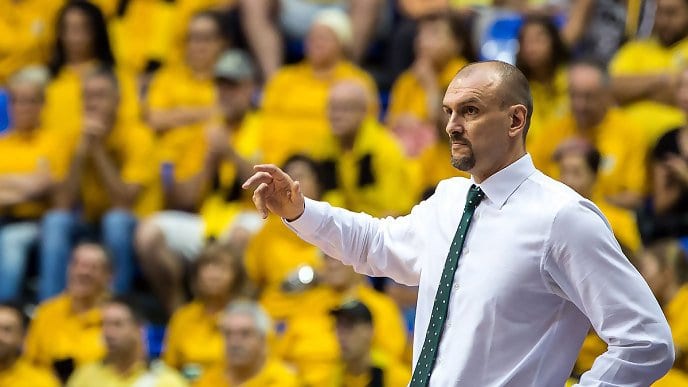 Acuerdo con Zan Tabak para la rescisión de su contrato