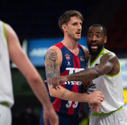 TD Systems Baskonia sigue sumando en acb (90-74)