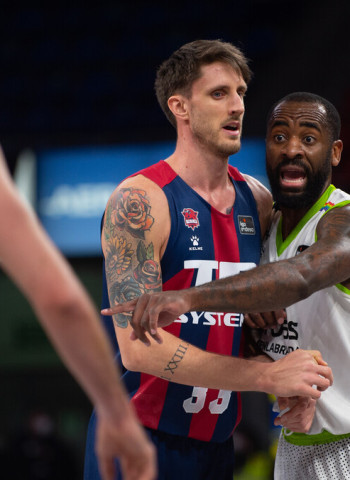 TD Systems Baskonia sigue sumando en acb (90-74)